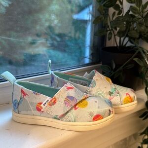 NEW Baby/Toddler TOMS: Planet Design